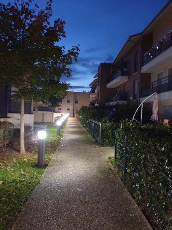 Appartement Studio O Fil De L'O A 12 Kilometres De Disneyland Paris Crecy-la-Chapelle Exterior foto